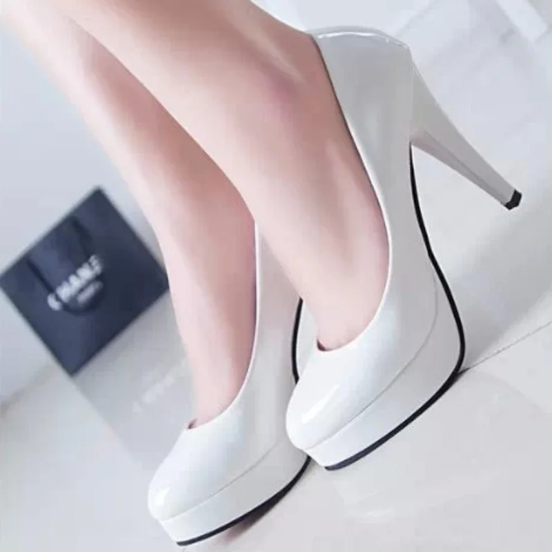 MACUBEZ – GLAMORE Glamouröse High Heels mit Glitzer-Finish 5 70440-zwkf05.jpg