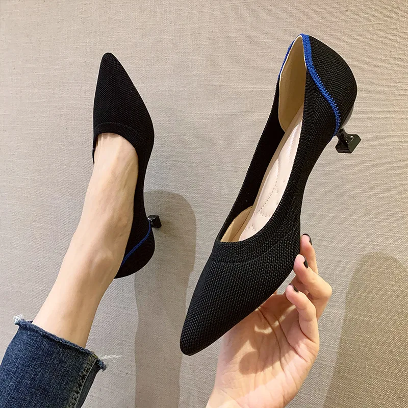 MACUBEZ – STELLIA Funkelnde Kitten Heels mit feinem Glitzer 3 70720-whnndu.jpg