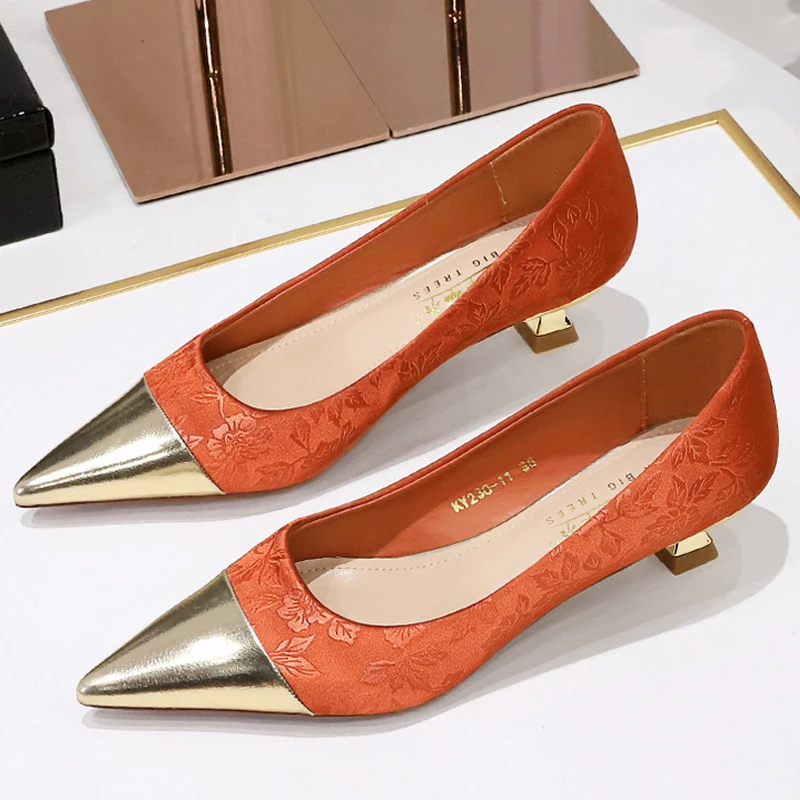 MACUBEZ – ZENARIA Modische Kitten Heels mit klarem Schnitt 5 70756-qnqqud.jpg