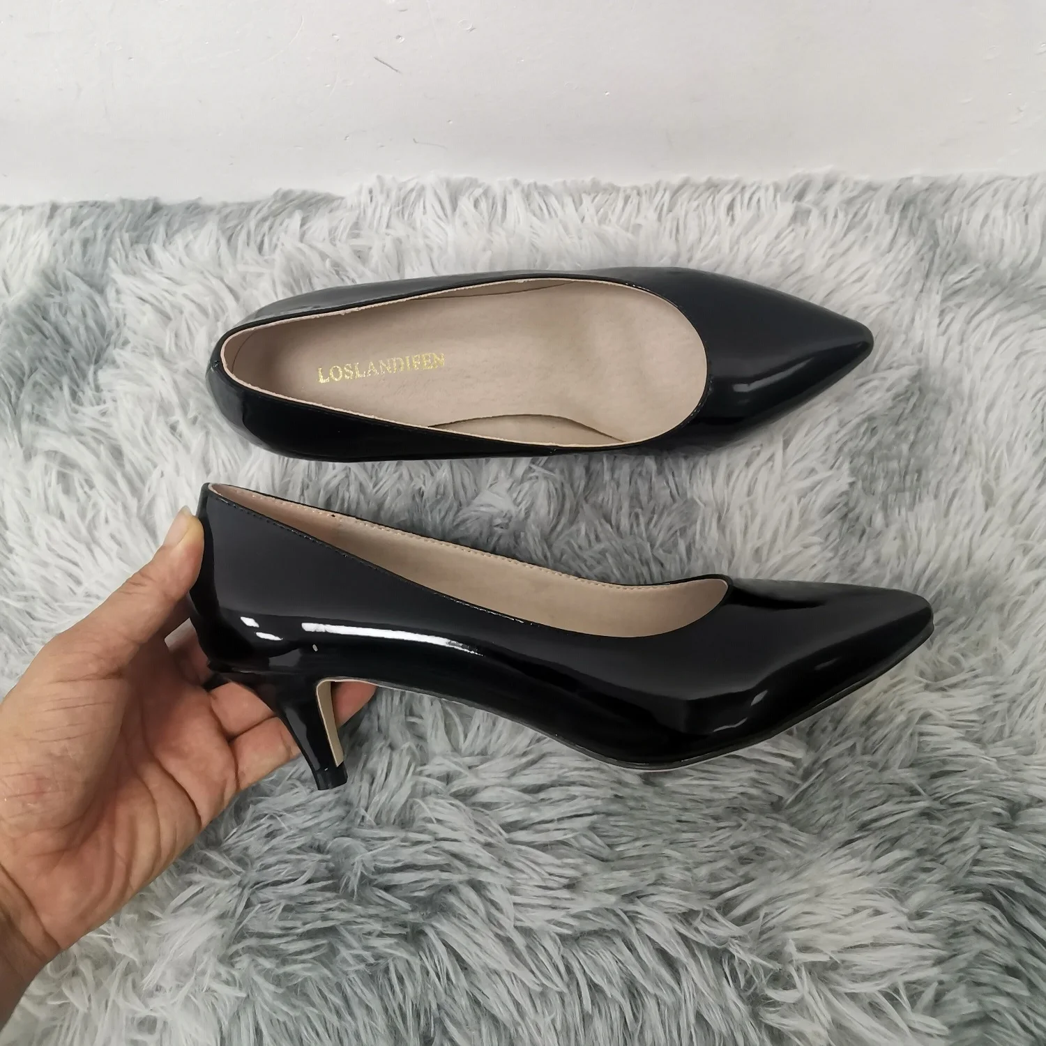 MACUBEZ – NOBELIA Hochwertige Kitten Heels mit Lederfinish 5 70908-v8nh6c.jpg