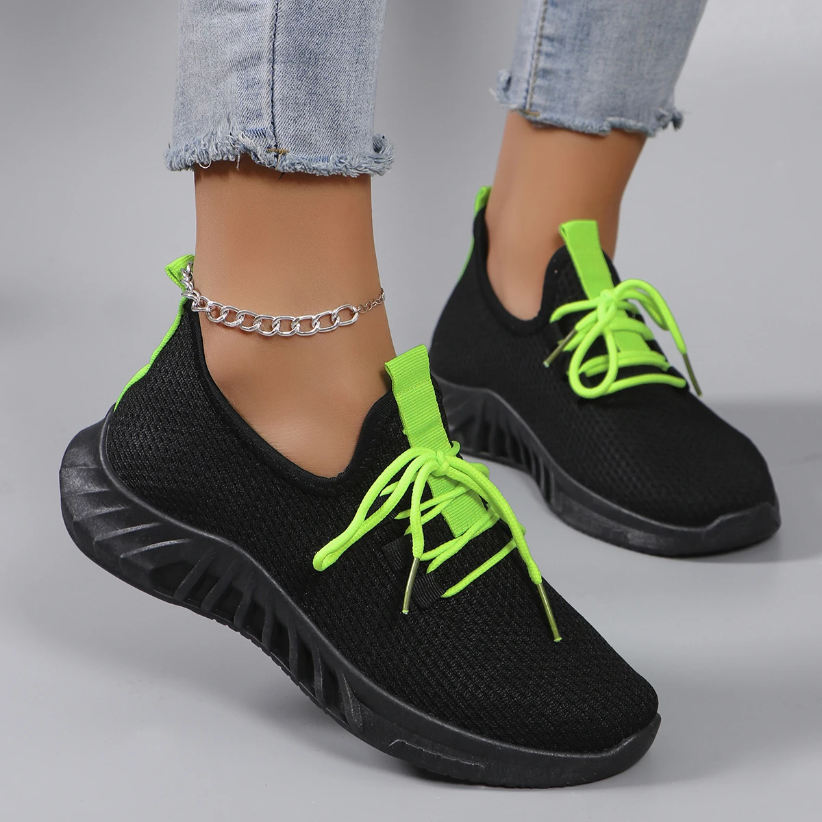 MACUBEZ – GRACINA Feminine Sneaker für Damen mit schlanker Linie 14 73686-b2py52.jpg